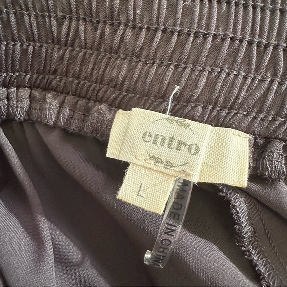 Entro Black Dress Pants - Size Large - Picture 5 of 6